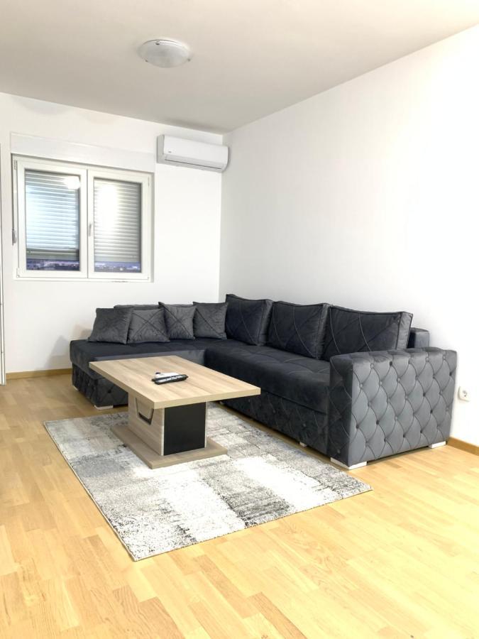 Apartment 45M2 포드고리차 외부 사진